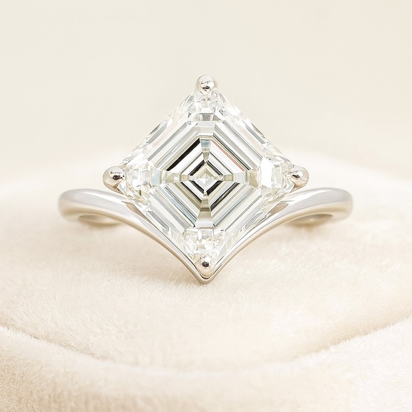 Platinum 3ct Asscher Chevron Ring - Picture 7 of 7
